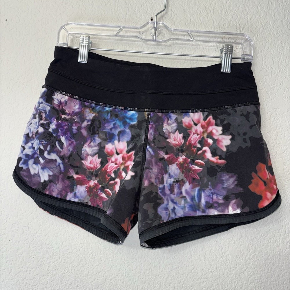 Lululemon Run Speed Shorts Spring Has Sprung Black Multi Women's Size 4 Unicorn
